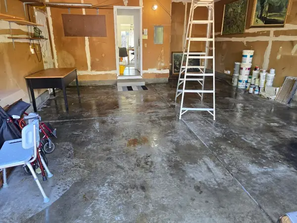Garage Junk Removal Service in Napa — junk removal